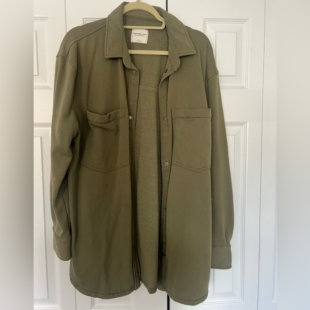 Abercrombie & Fitch Women’s Green Utility Style Button Down Sweatshirt